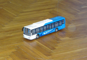 miniaturka autobusu